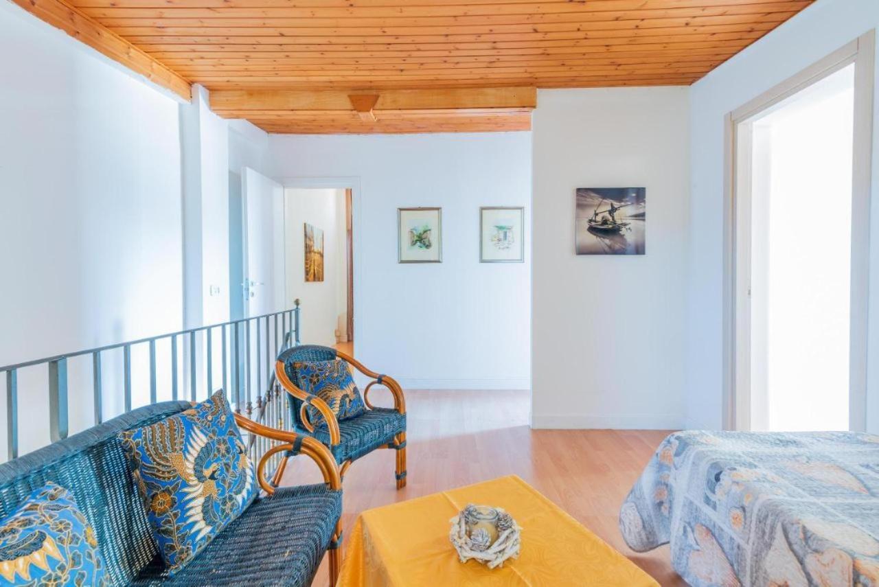 Villa Con Piscina Al Mare Ognina Eksteriør billede