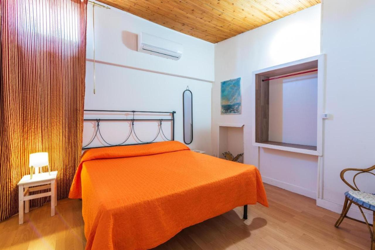 Villa Con Piscina Al Mare Ognina Eksteriør billede