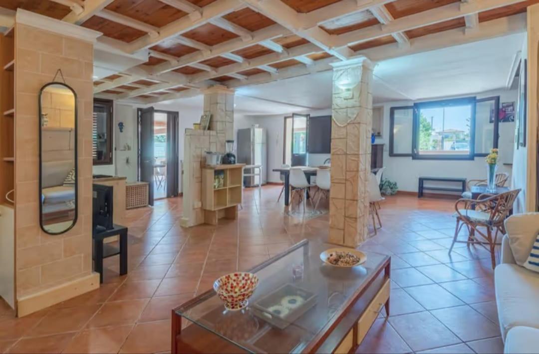 Villa Con Piscina Al Mare Ognina Eksteriør billede